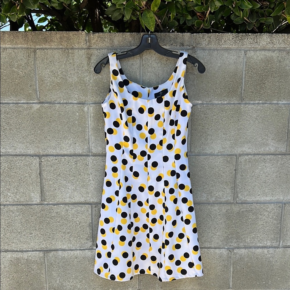 Ronni Nicole White Dress with Black and Yellow Polka Dots Sleeveless 4P Small